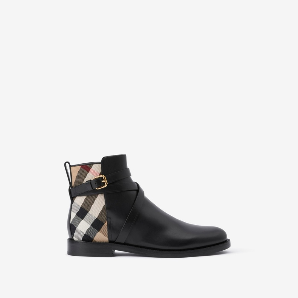 NWOT Burberry Women’s Check and Leather Boots 🇬🇧
